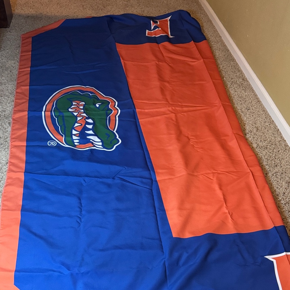 Florida Gator 6' Table Cloth